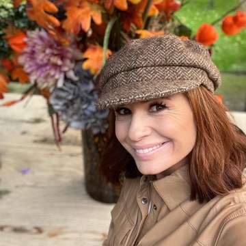 Leontine Ruiters - Playboy February 1997 Collection in leontineborsato_2683672981844219020_247842624.jpg - hidden celebrity photo